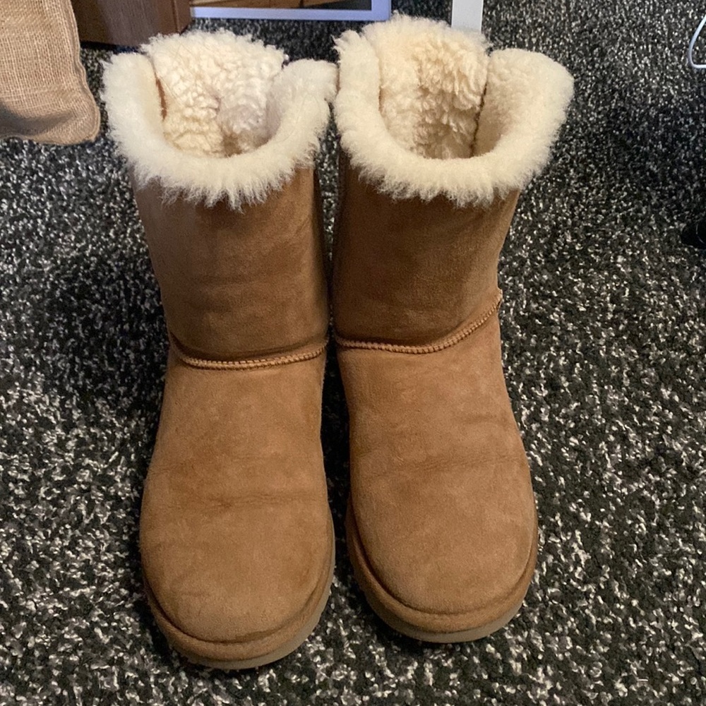 Bailey bow Uggs